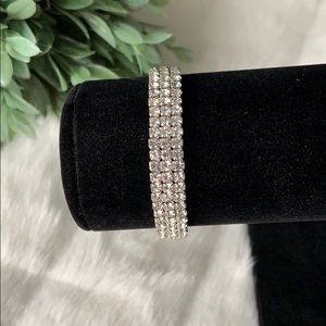 Rhinestone elastic bracelet